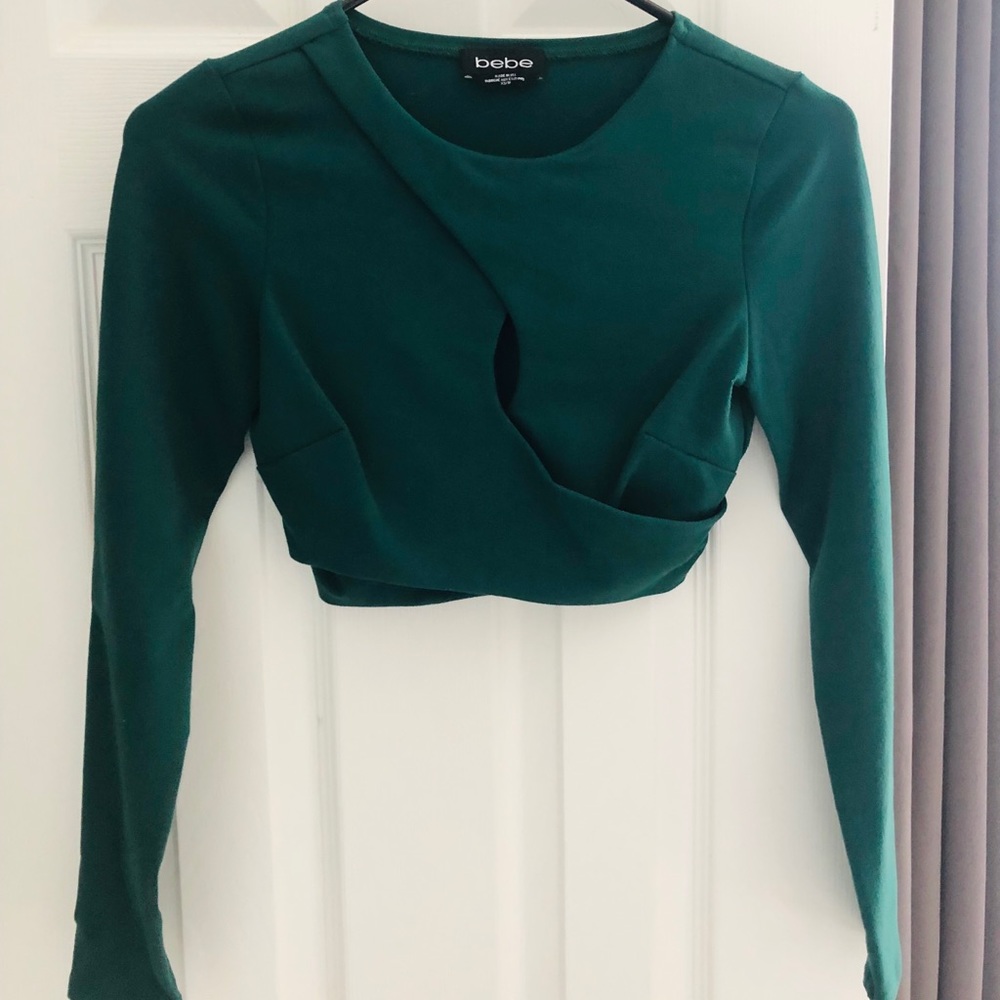 Bebe cropped top.